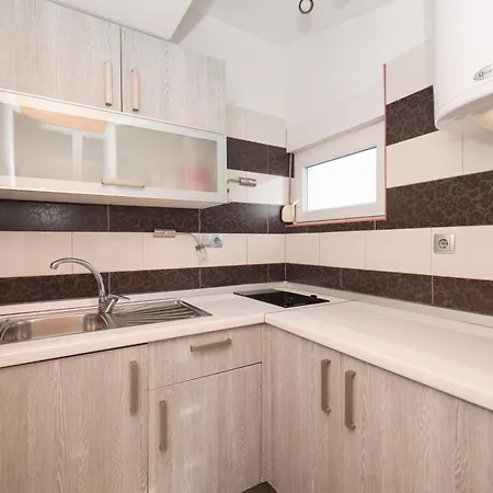Eni Apartment