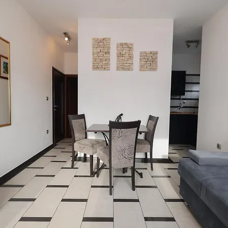 Eni Apartamento Bibinje